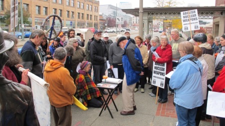 Prayer service in front of the courthouse before the trial